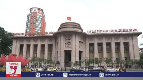 Tiêu điểm kinh tế: Thích ứng với việc tăng lãi suất