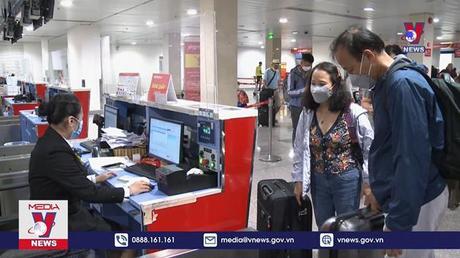 Tăng cường công tác chống buôn lậu qua cảng hàng không quốc tế