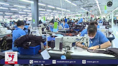 Xuất khẩu dệt may cán đích