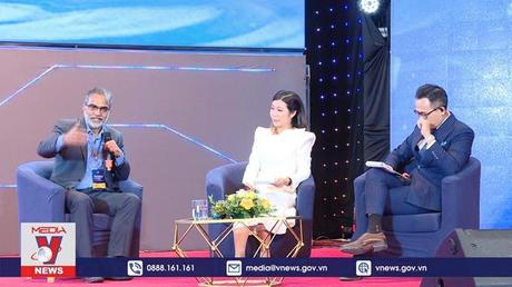 Giao lưu với các nhà khoa học đoạt giải thưởng VinFuture 2022