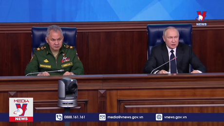 Tổng thống Nga loại trừ khả năng quân sự hóa nền kinh tế