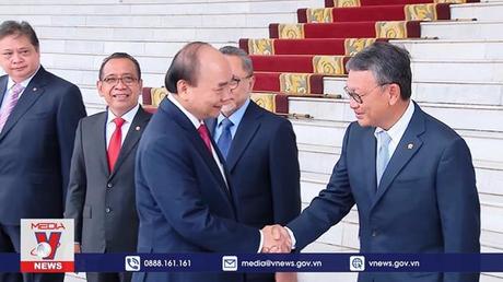 Tổng thống Indonesia chủ trì lễ đón cấp Nhà nước Chủ tịch nước Nguyễn Xuân Phúc