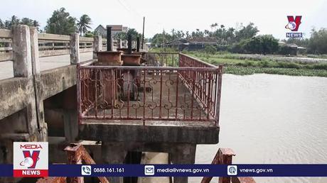 Cần sớm sửa chữa, khắc phục hư hỏng tại đập ngăn mặn Hiền Lương