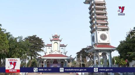 Đồng bào công giáo vùng lũ Hà Tĩnh chờ đón Noel