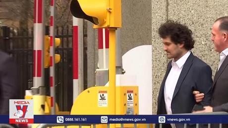 Người sáng lập FTX tại ngoại với mức phí 250 triệu USD