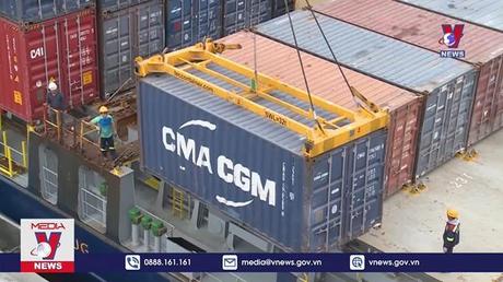 HSBC nâng dự báo tăng trưởng kinh tế Việt Nam 