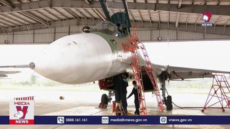 Phát huy truyền thống anh hùng của bộ đội không quân