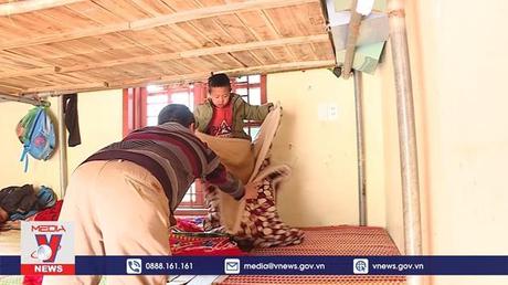 Giữ ấm cho học sinh vùng cao trong những ngày giá rét