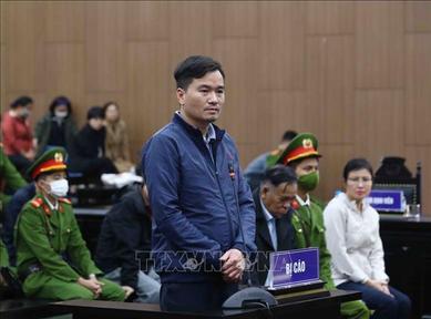 Xét xử vụ AIC: Bị cáo kêu oan bất ngờ thay đổi lời khai, xin nhận tội