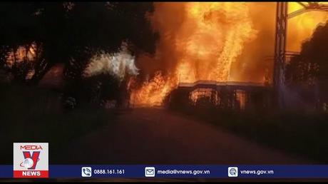 Nổ xe bồn tại Nam Phi