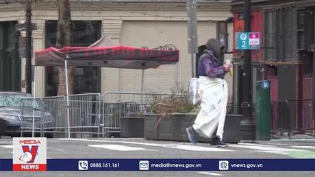 Người vô gia cư Mỹ chật vật trong giá lạnh