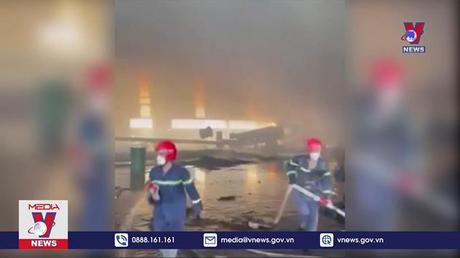 Cháy xưởng sản xuất thiệt hại nặng nề ở Bình Phước