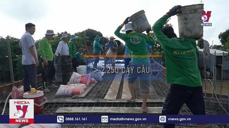 Những cây cầu hành thiện