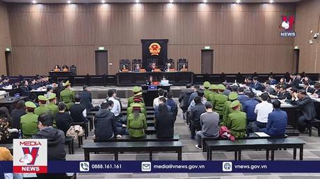 Tranh luận làm rõ động cơ làm “quân xanh” trong vụ AIC