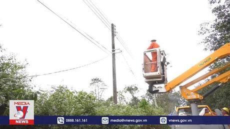 Lắp điện chiếu sáng cho người dân Đồng Nai