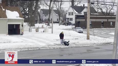 Mỹ triển khai cứu trợ khẩn cấp do bão tuyết