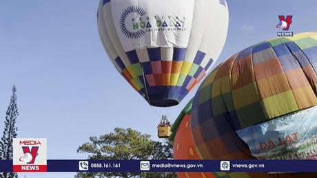 Bay khinh khí cầu, ngắm Đà Lạt từ trên cao