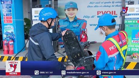 Bộ Công Thương yêu cầu đảm bảo hàng hóa, nguồn cung xăng dầu dịp Tết 