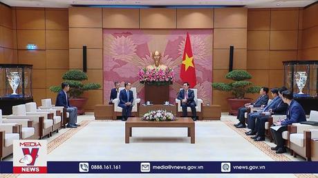 Chủ tịch Quốc hội tiếp Đại sứ Vương quốc Campuchia