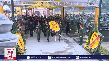 Hòa Bình truy điệu, an táng hài cốt liệt sỹ chống Pháp