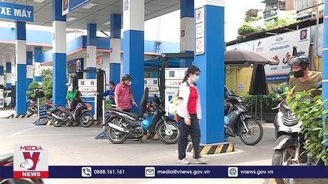 Tiếp tục giảm thuế bảo vệ môi trường đối với xăng dầu