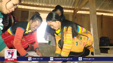 Đón Tết cùng đồng bào Mông ở vùng cao Bắc Yên