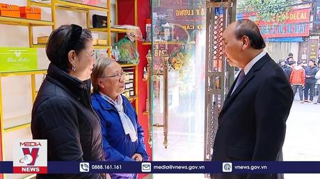 Chủ tịch nước thăm hỏi, chúc mừng năm mới gia đình các cố Chủ tịch nước