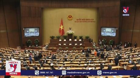 Phê chuẩn đề nghị bổ nhiệm hai Phó Thủ tướng Chính phủ