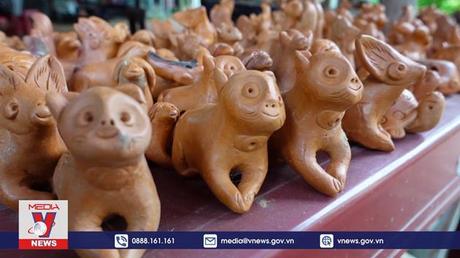 Làng gốm 500 tuổi tất bật vào vụ Tết