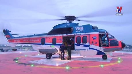 Cấp cứu chiến sĩ Trường Sa gặp nạn khi làm nhiệm vụ