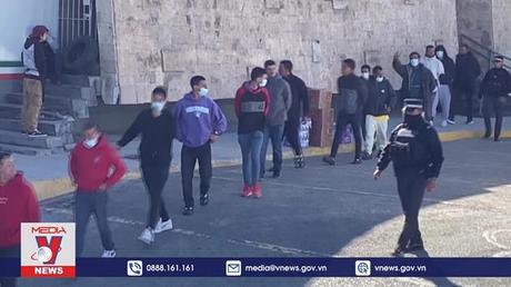 Mỹ bắt đầu trục xuất người nhập cư bất hợp pháp theo chính sách mới