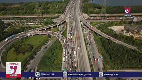 VEC thu phí hơn 4.500 tỉ đồng từ bốn tuyến cao tốc