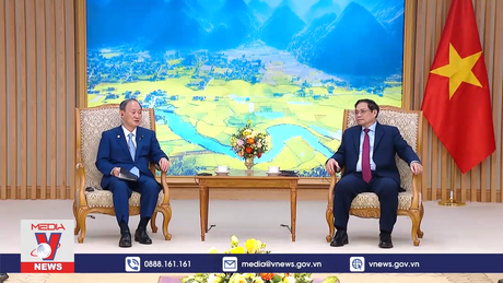 Thủ tướng Phạm Minh Chính tiếp nguyên Thủ tướng Nhật Bản Suga Yoshihide