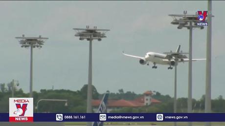 Singapore thận trọng khôi phục vận tải hàng không với Trung Quốc