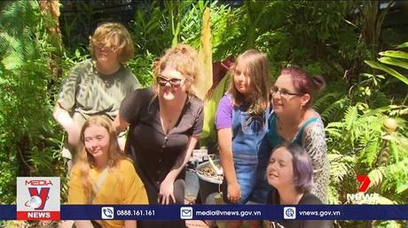 Xếp hàng để thưởng thức loài hoa mùi khó ngửi nhất thế giới