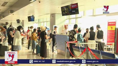 Cho phép taxi đậu ở trước nhà ga Tân Sơn Nhất dịp Tết