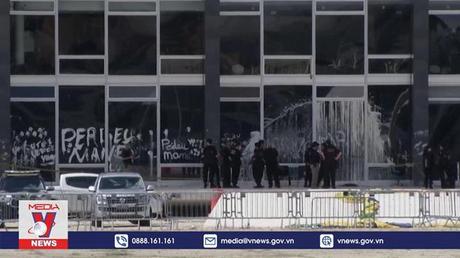 Brazil thả hàng trăm người bị bắt giữ trong vụ bạo loạn