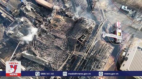 Cháy lớn tại nhà máy hóa chất ở Mỹ