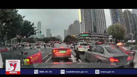 Tai nạn ô tô nghiêm trọng ở Quảng Châu (Trung Quốc)