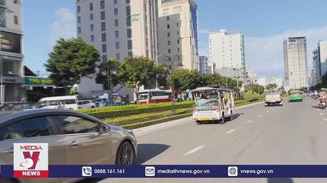 Đề nghị báo cáo thí điểm xe điện chở khách du lịch