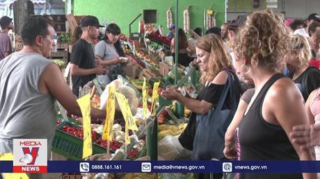 Argentina duy trì lãi suất cao trước đà tăng lạm phát