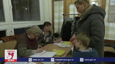 Cộng hòa Séc kết thúc bầu cử tổng thống vòng 1