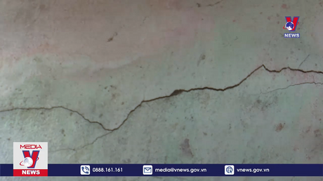 Nhiều hộ dân bị nứt nhà sau dự án nâng cấp QL chưa được bồi thường