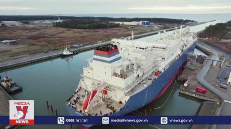 Đức vận hành trạm khí đốt hóa lỏng thứ 2