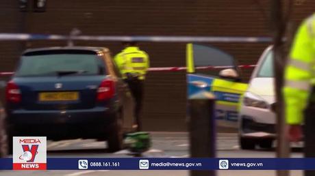 Nổ súng tại London (Anh), nhiều người bị thương