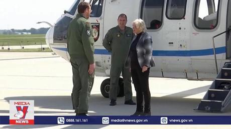 Bộ trưởng Quốc phòng Đức đệ đơn từ chức