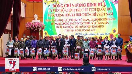 Chủ tịch Quốc hội thăm, chúc Tết tại huyện biên giới Bát Xát, Lào Cai