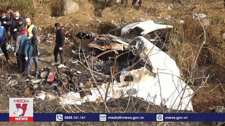 Tìm thấy hộp đen của máy bay gặp nạn tại Nepal