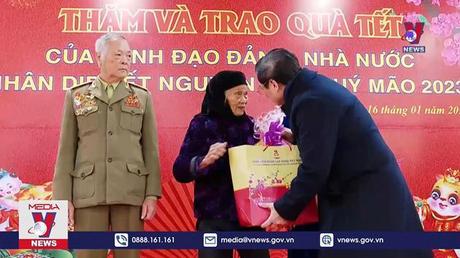 Thủ tướng chúc Tết đồng bào, chiến sĩ tỉnh Cao Bằng