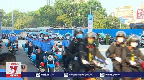 Thượng tôn pháp luật để xây dựng văn hóa giao thông